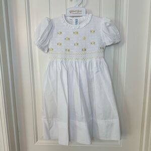 Feltman Brothers Classic Daisy Smocked Dress 4T